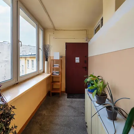 Apartment Spacious In The Center Of By Renters Lodz